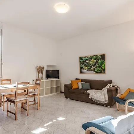 Al Parco Apartment *